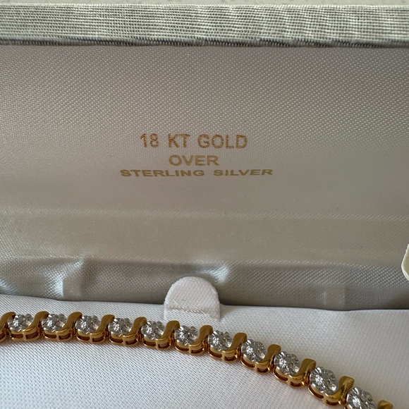 Diamond tennis bracelet - Picture 3 of 7